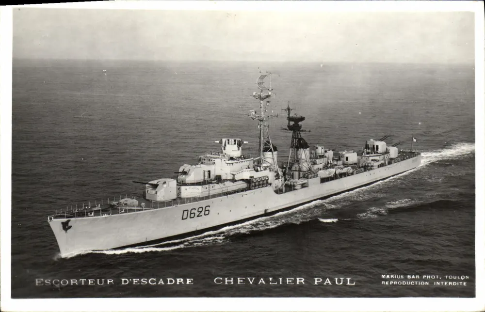 Begleitschiff Chevalier Paul — D626 — Marius Bar, Toulon - Vorderseite