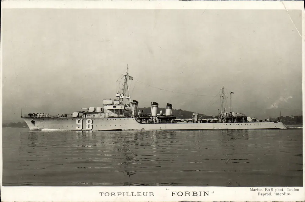 Torpilleur "Forbin" — navire de guerre à Toulon — éditeur Marius BAR phot. Toulon - Frente