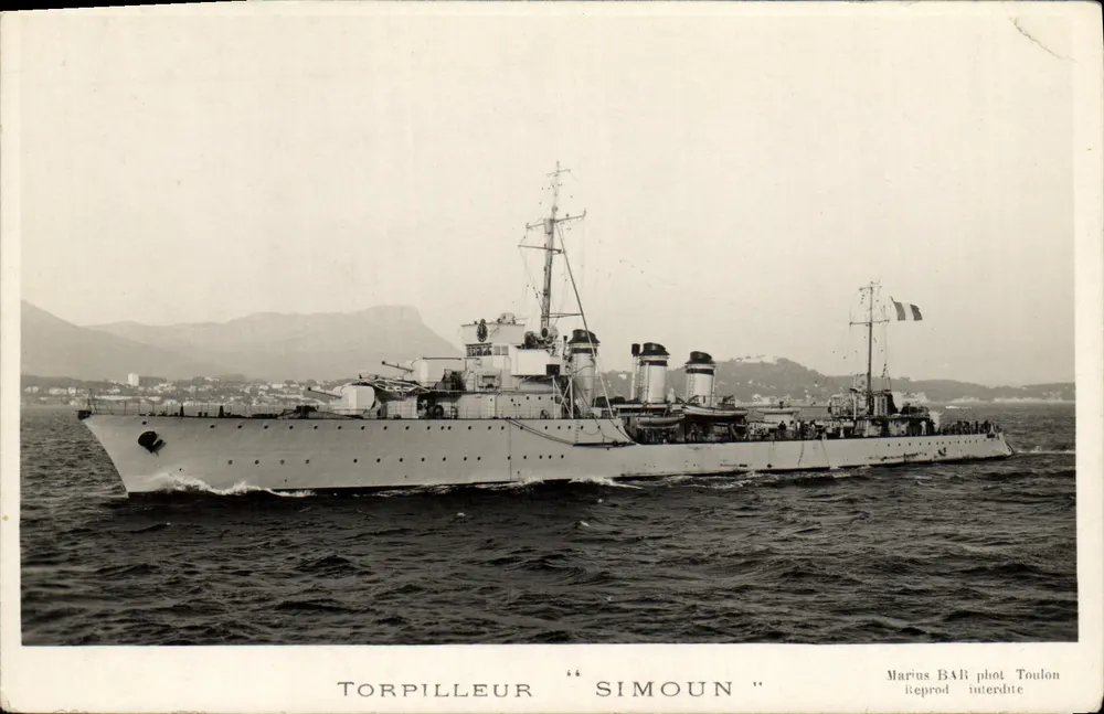 Torpilleiro "Simoun" — Toulon — Fotografia de Marius BALI - Frente