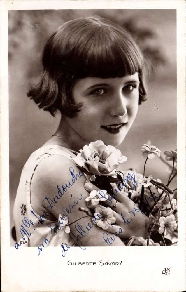 Gilberte Savary — Portrait einer jungen Frau mit Blumen — A.N. Paris, n°718 - Vorderseite