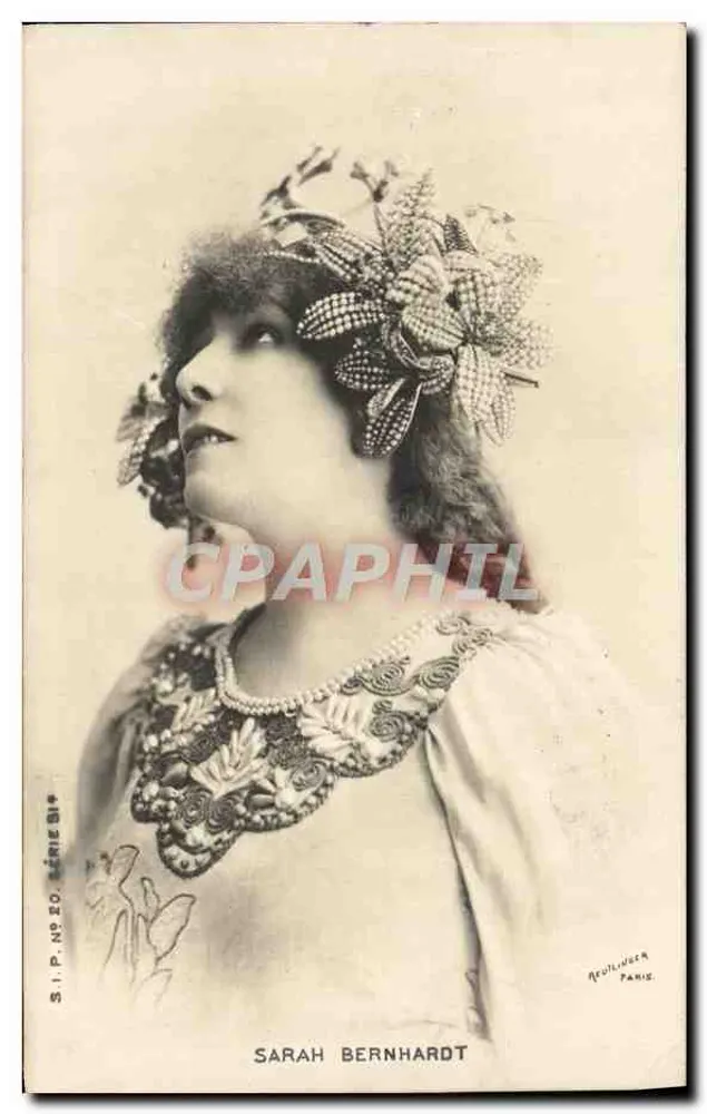 Sarah Bernhardt — retrato em busto — S.I.P. N° 20, série Bit, editor Arluthoch Paris - Frente