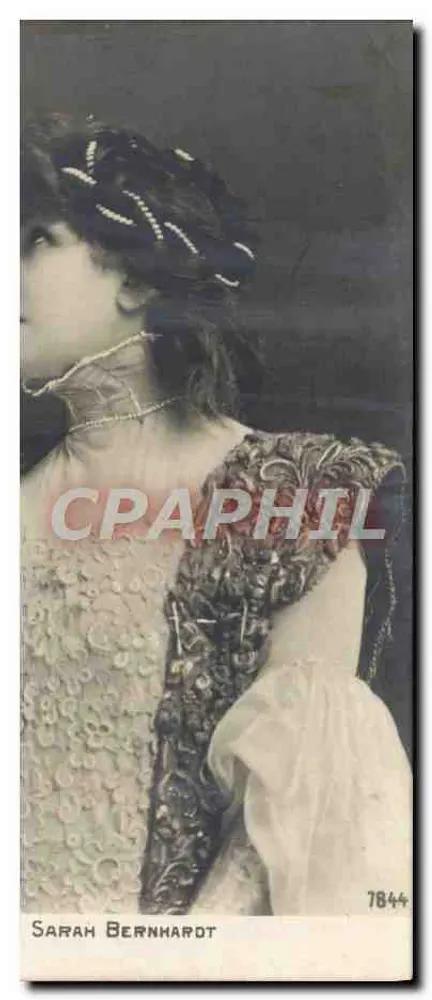 Sarah Bernhardt — retrato de busto — editor A. Riant, Paris, n° 1844 - Frente