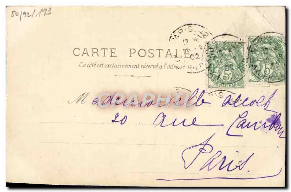Femme en fourrure — portrait sur fond de journal déchiré — éditeur L'ÉCRIER, n°1 - Verso
