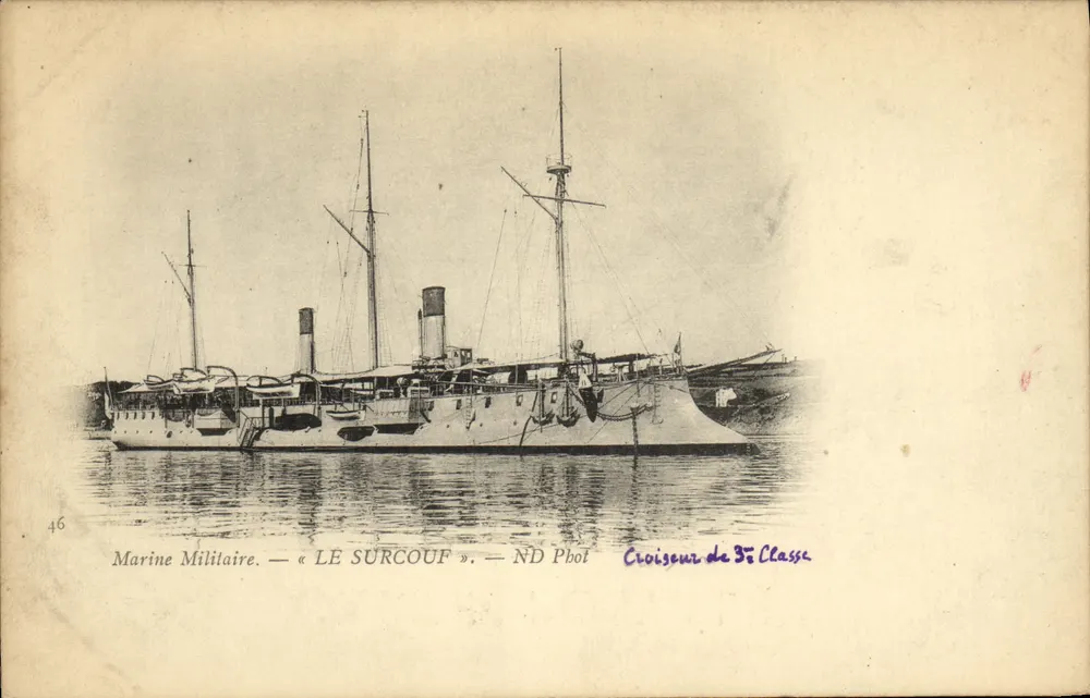 Le Surcouf — Cruiser de 3ª Classe — ND Phot - Frente