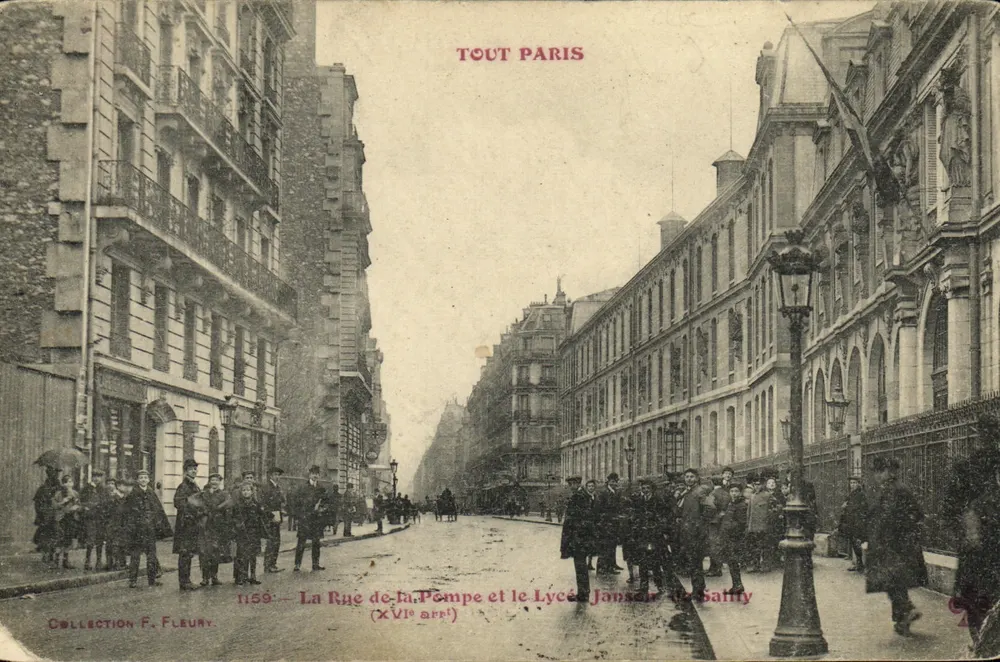 La Rue de la Pompe et le Lycée Janson de Sailly — Paris (XVIe arrondissement) — Éditeur TOUT PARIS, n° 1158 - Vorderseite