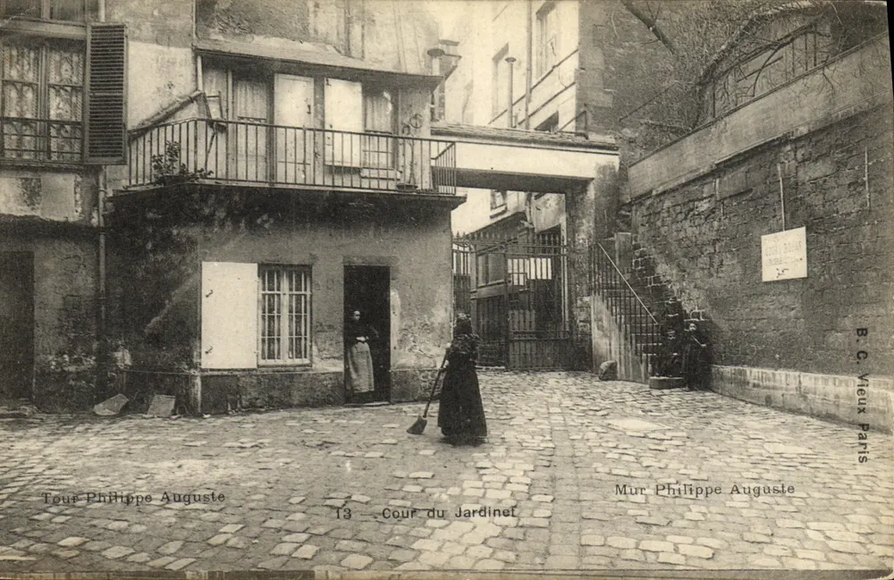 Cour du Jardinet — Mur Philippe Auguste — B. C. Vieux Paris - Awers
