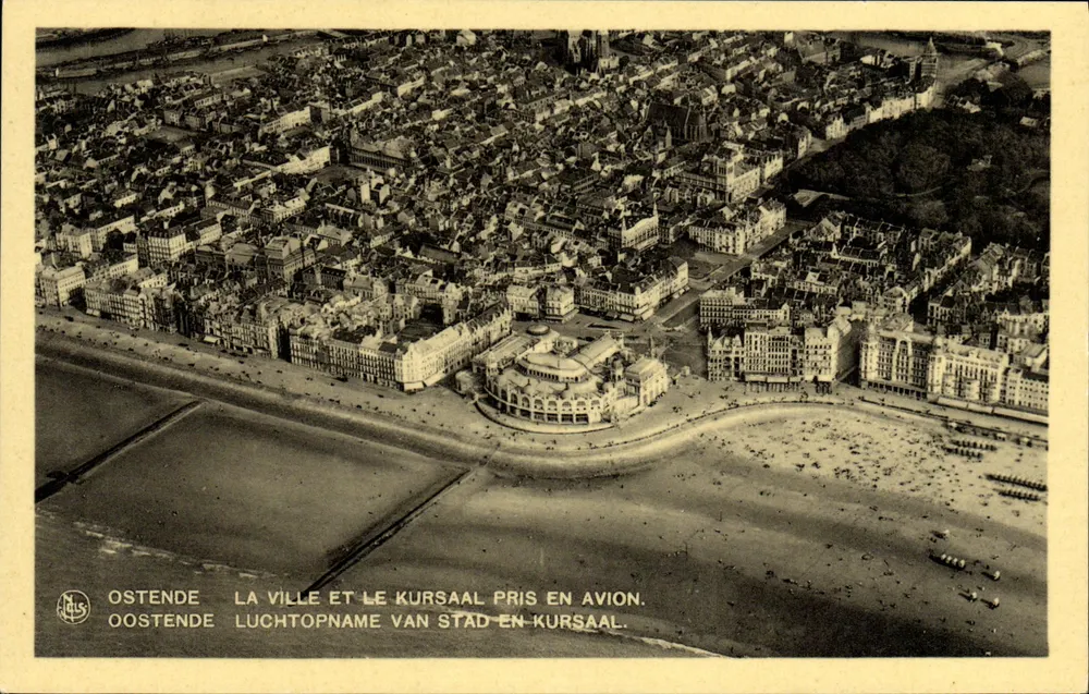 Ostend — Luftbild der Stadt und des Kursaals - Vorderseite
