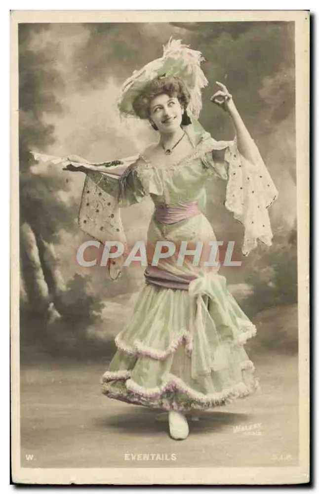 Frau im Tanzkostüm — Fächer — Walery, Paris, Serie 5028 - Vorderseite