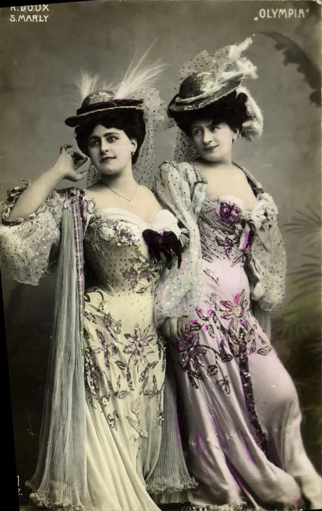 Duas dançarinas — Olympia e R. Boux — S. Marly - Frente