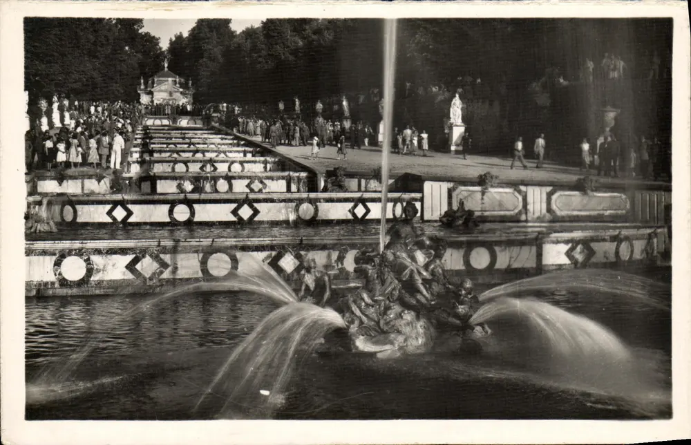 La Granja — Cachoeira e fonte de Amphitrite — Helipic, Artédica Española, Madrid - Frente