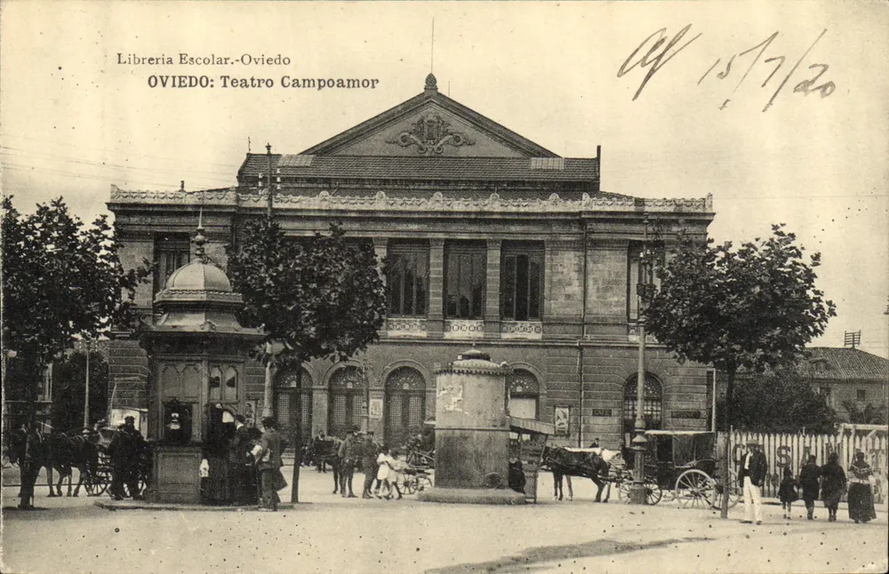 Oviedo - Teatro Campoamor — Livraria Escolar, editor Hausen, número de série não visível - Frente