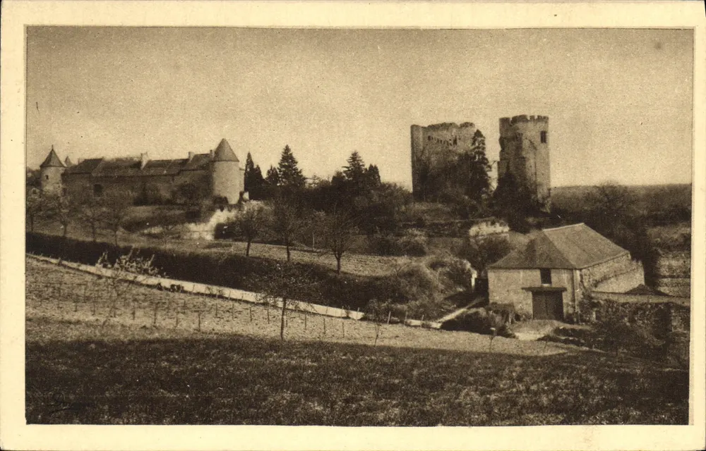 Cinq-Mars-la-Pile — O Castelo — R. Dorange, edit. Tourr. - Frente