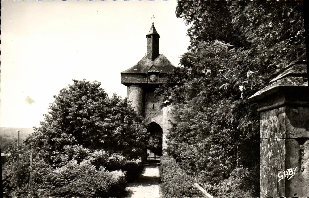 Château-Renault — A Porta Fortificada — Edições Gaby - Frente