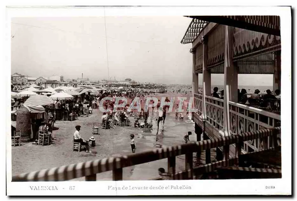 Plaça de Levante desde el Patellón — Valência — DURA 87 - Frente