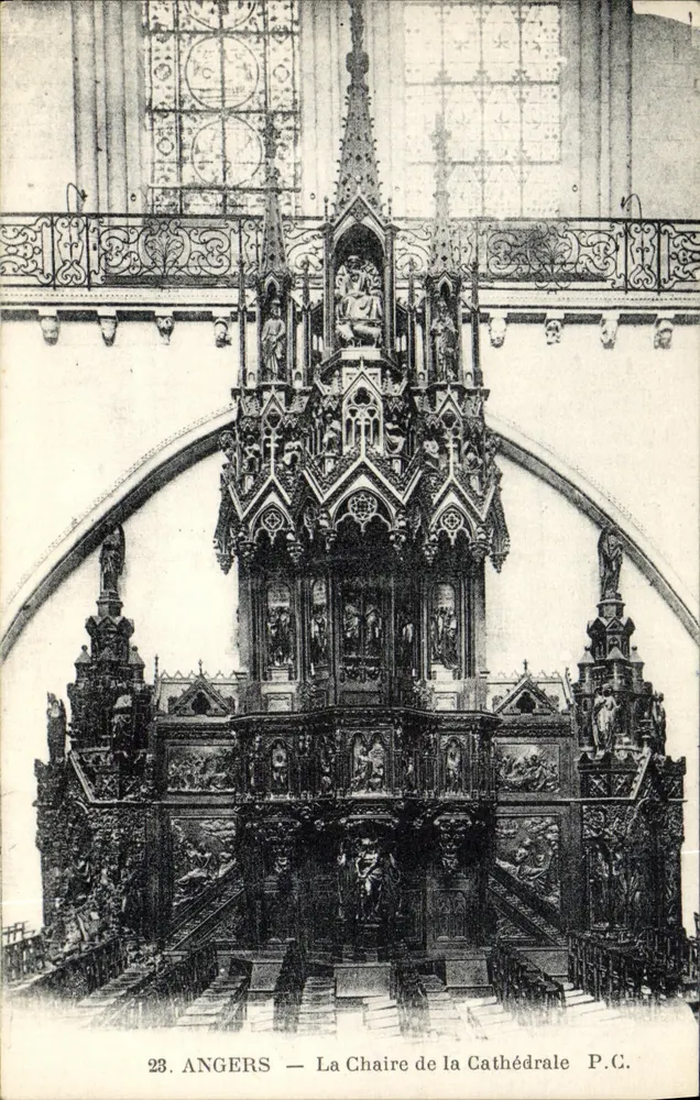 Angers — A Cadeira da Catedral — P.C. - Frente