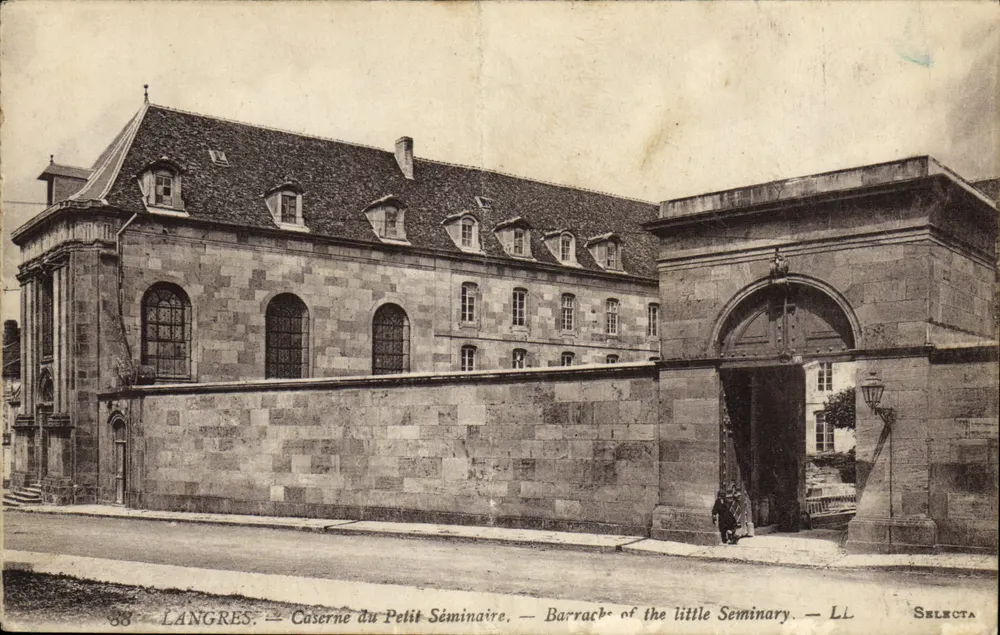 Langres — Caserne du Petit Séminaire — éditeur SELECTA, n° 88 - Frente