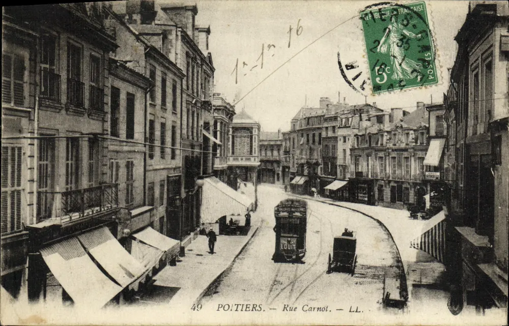 Poitiers — Rue Carnot — LL. — Editor Lévy Frères & Cie, Paris - Frente