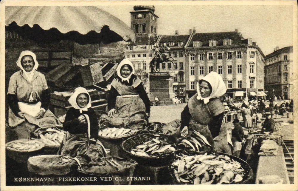 Kopenhagen - Fiskenäherinnen am Gl. Strand — unbekannter Verlag, Seriennummer 359 - Vorderseite