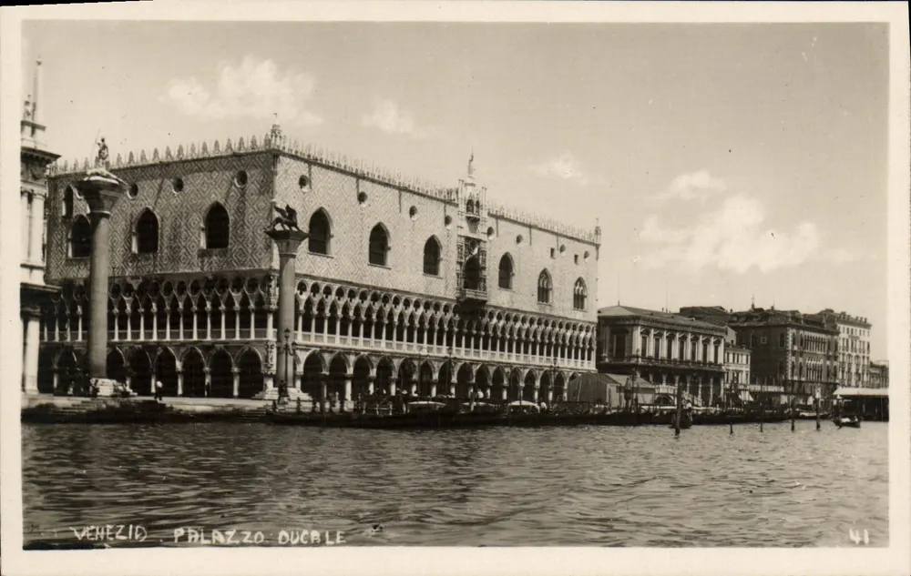 Veneza. Palácio Ducale — vista do canal — editor desconhecido, n° 41 - Frente
