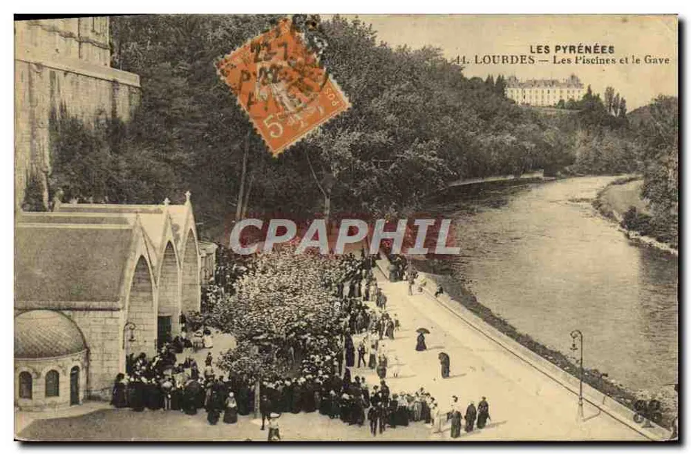 Lourdes — Les Piscines et le Gave — Éditeur : Les Pyrénées, n° 44 - Anverso