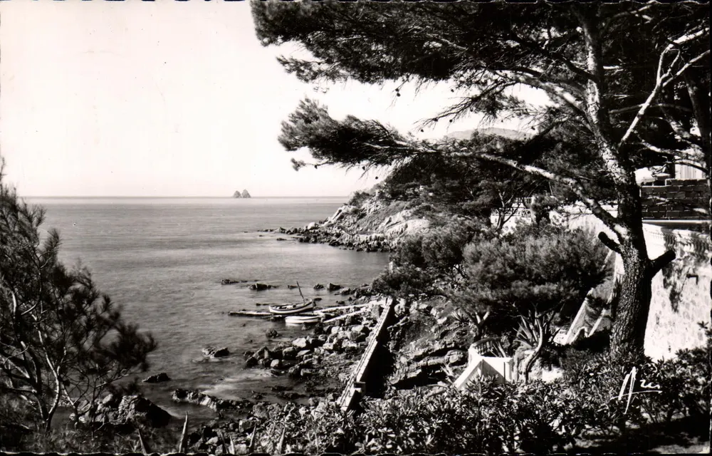 Ausblick auf die Küste in Toulon — Côte d'Azur — Éditions ARS - Vorderseite