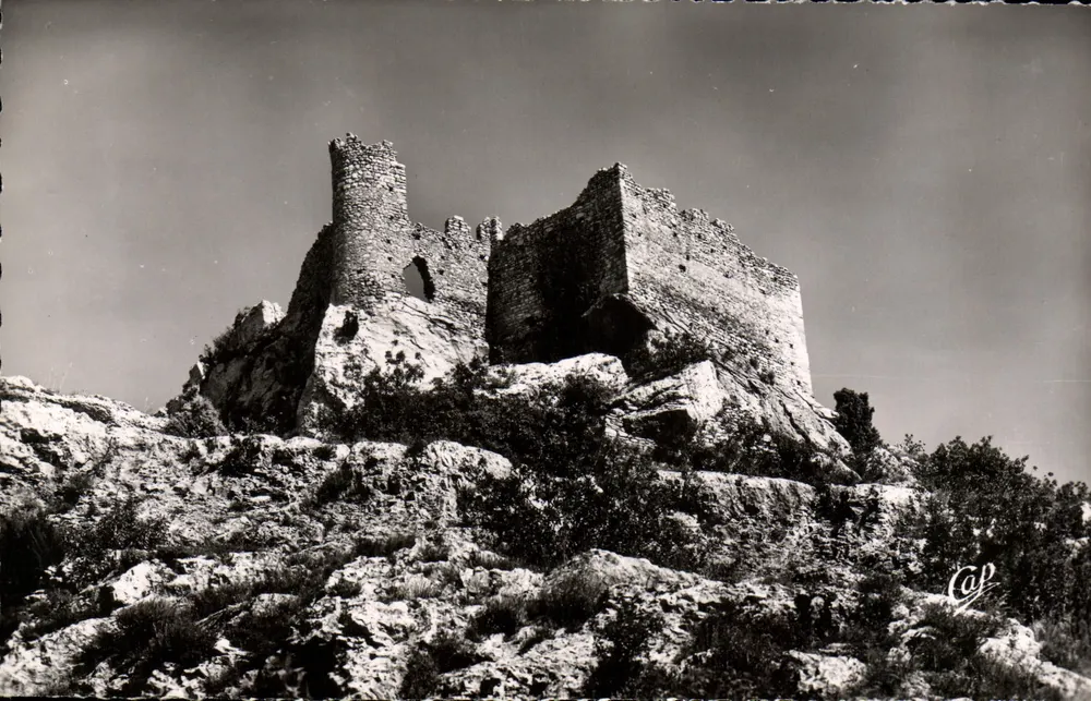 Château de Pétrarque — Fontaine de Vaucluse — Cie REAL-PHOTO, Paris - Vorderseite