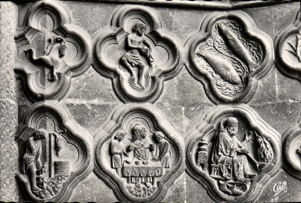 Amiens - Die Kathedrale 13. Jahrhundert — C.P.A.P.H.I.L. Paris - Vorderseite