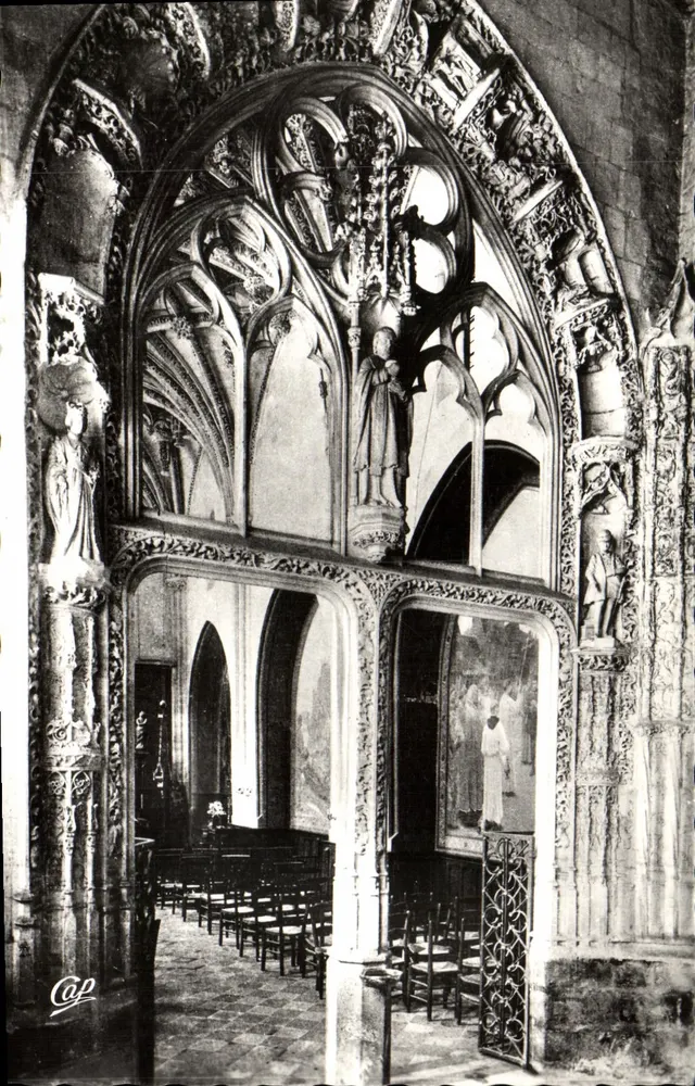 Kapelle des Heiligen Geistes — Portal — Innenraum — Cie des Arts Photomécaniques, Paris-15e - Vorderseite