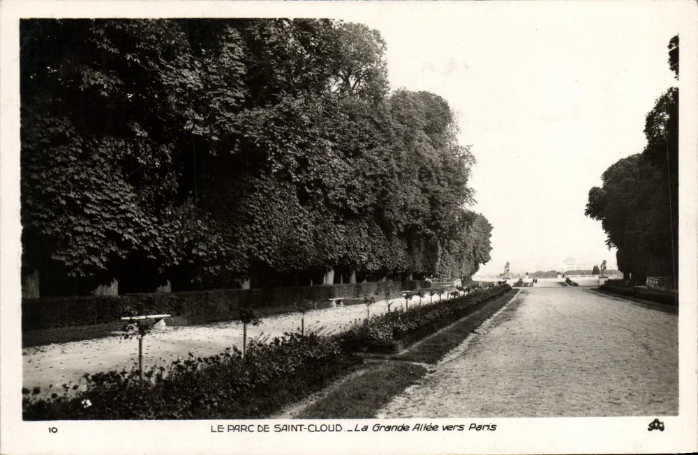 O Parque de Saint-Cloud — A Grande Avenida em direção a Paris — Editor L'Asseille, n°10 - Frente