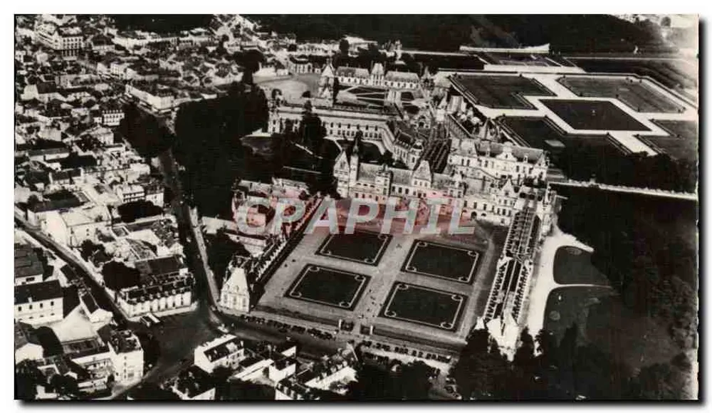Schloss Fontainebleau — Luftbild — Photolabo, 4, r. Dancourt, Fontainebleau - Vorderseite
