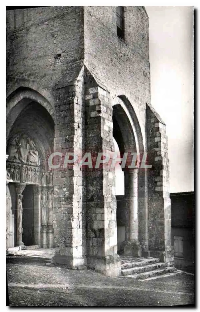 St-Loup-de-Naud (S.-et-M.) — romanische Kirche des 12. Jahrhunderts — der Turm; der zentrale Turm stammt aus dem 13. Jahrhundert — Photo Coll. Macon - Vorderseite