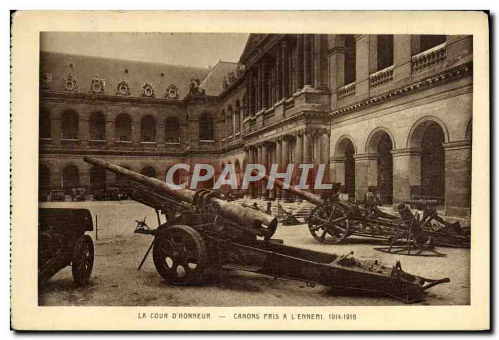 Der Ehrenhof — Kanonen, die vom Feind erobert wurden. 1914-1918 — Edition der Gesellschaft der Freunde des Militärmuseums - Vorderseite