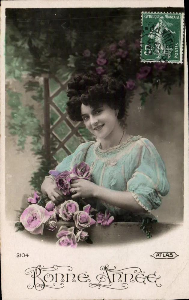 Junge Frau mit Rosen — Atelier Atlas — n° 2104 - Vorderseite