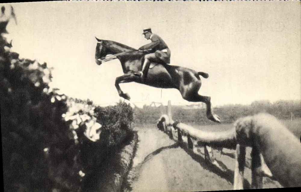 Cavalier à l'entraînement — saut d'obstacle — Georges Lang, imp. Paris - Frente