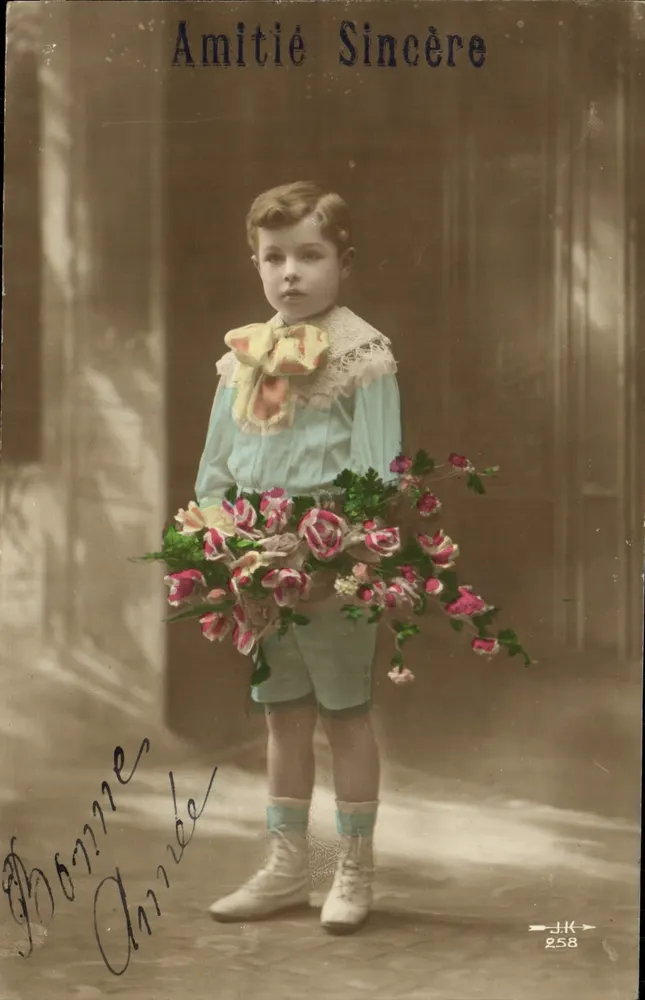 Kind mit Blumenstrauß — Echte Freundschaft — J.K. n°258 - Vorderseite