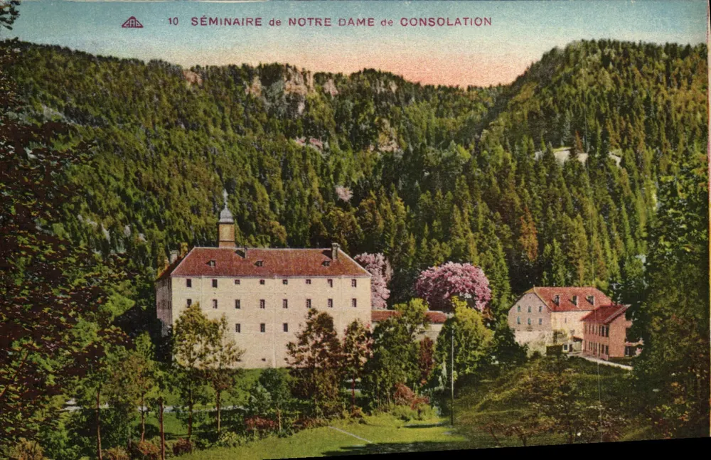 Seminário de Nossa Senhora da Consolação — Montanha arborizada — editor C. des Arts, Paris - Frente