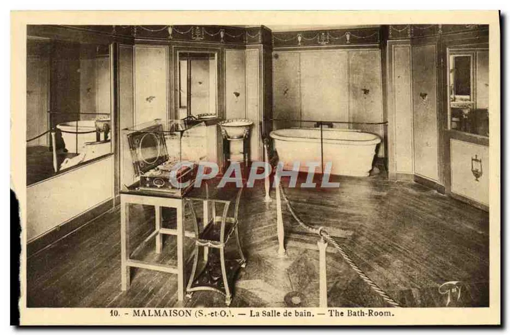 Malmaison (S.-et-O.) — A Sala de Banho — The Bath-Room - Frente