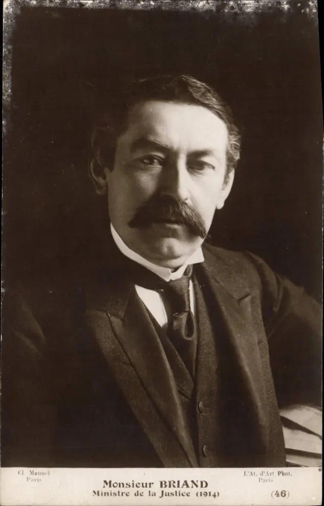Herr Briand — Minister des Justiz (1914) — E.A.L. d'Art Phot. Paris (46) - Vorderseite
