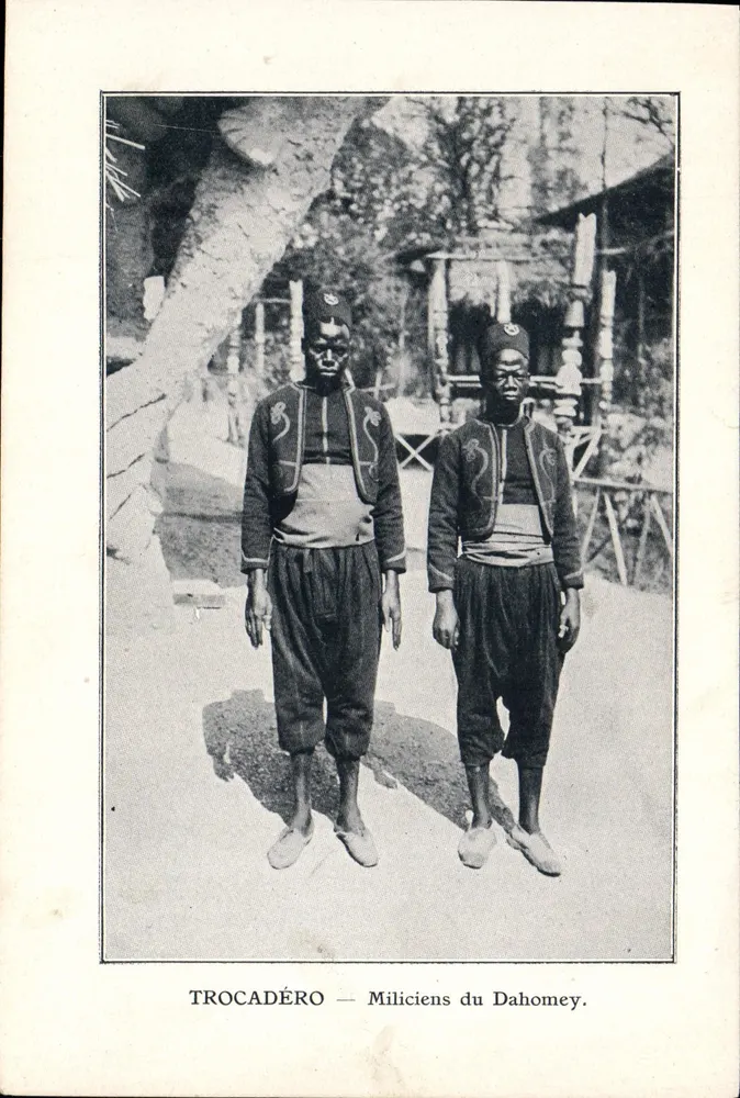 Trocadéro — Miliciens du Dahomey — éditeur TROCADÉRO - Recto