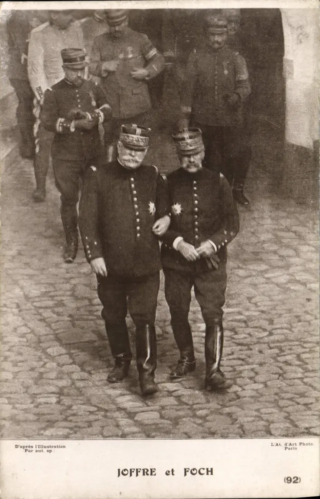 Joffre e Foch — fotografia segundo a Illustration — L'Atelier d'Art Photo, Paris, n° (92) - Frente