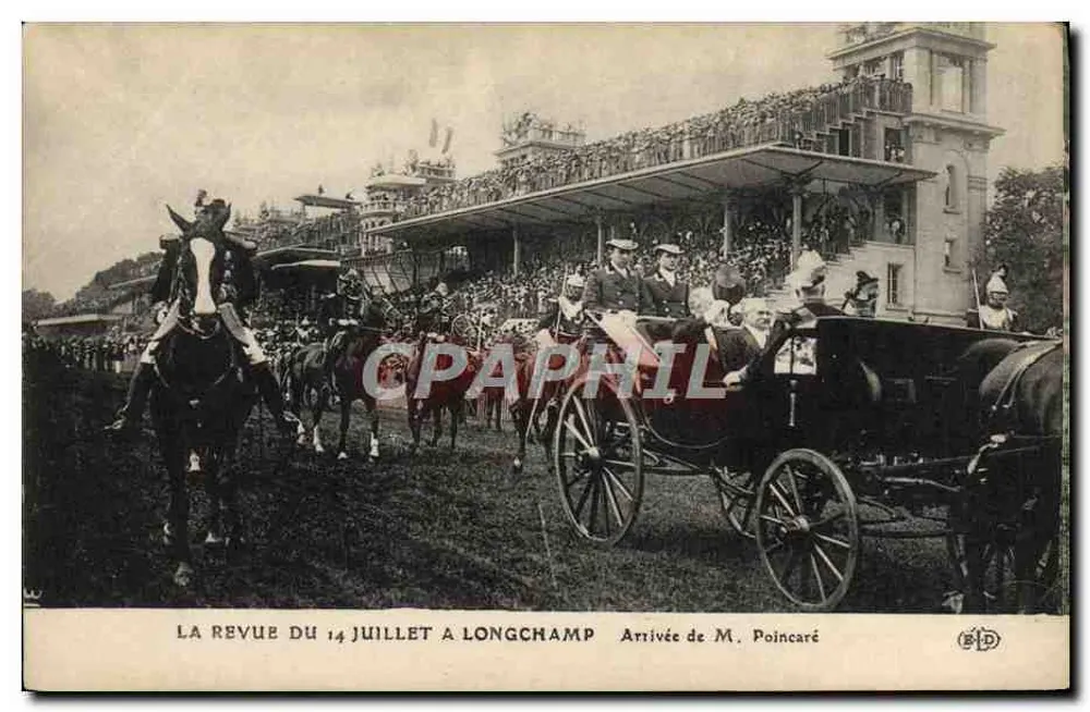 Die Revue des 14. Juli in Longchamp — Ankunft von Herrn Poincaré — Verleger B.D. - Vorderseite