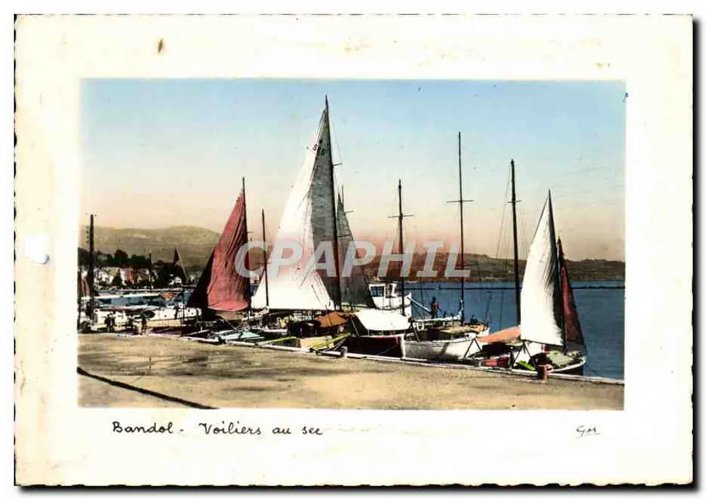 Bandol — Voiliers au sec — éditeur Gos - Frente