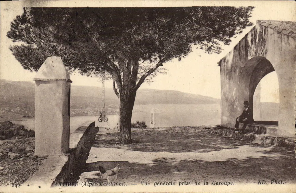 Antibes (Alpes-Maritimes) — Allgemeiner Blick von der Garoupe — ND. Phot. - Vorderseite