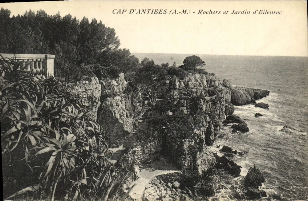 Cap d'Antibes (A.-M.) - Rochos e Jardim de Eilenroc — Méridien Mont-Canner - Frente