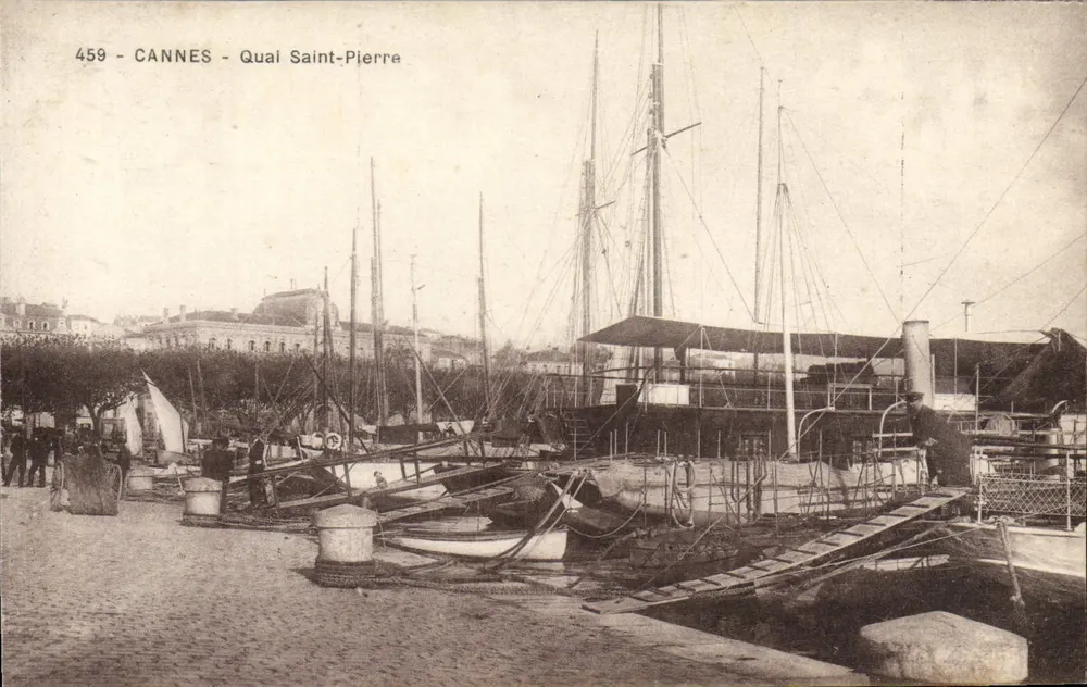 CANNES - Quai Saint-Pierre — uitzicht op de haven met boten — Edities de Laxe, Nice, n° 459 - Voorkant