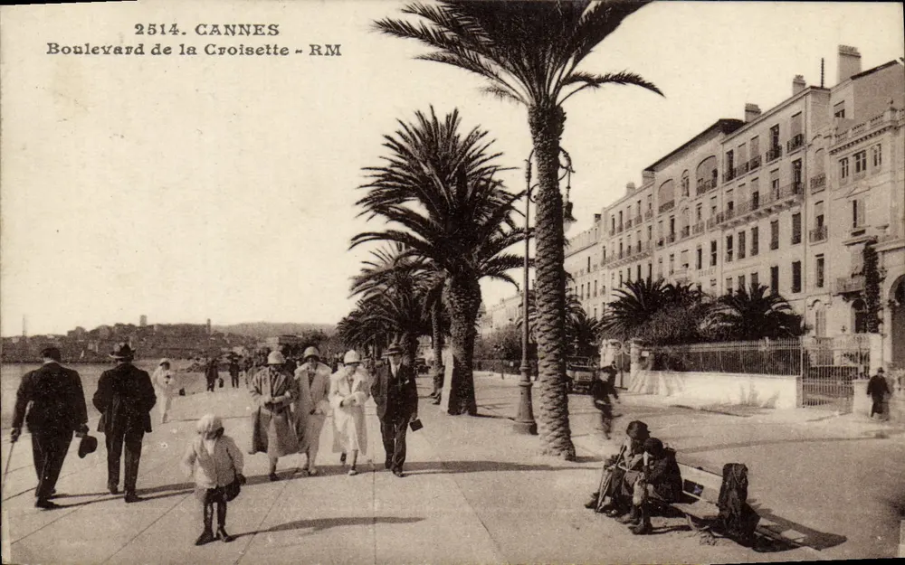 Cannes - Boulevard de la Croisette - RM - 2514 - Frente