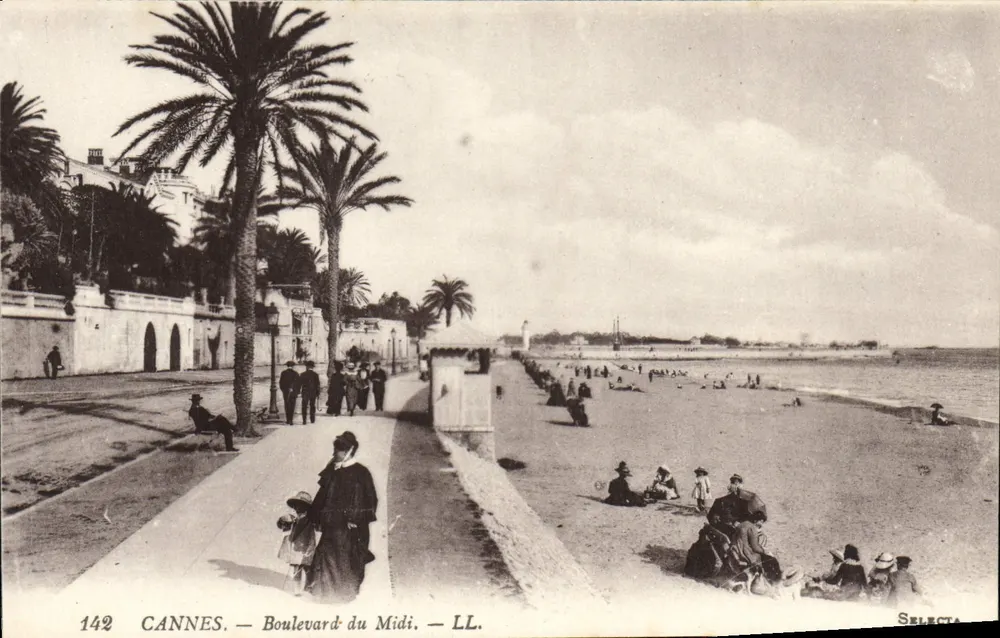 CANNES — Boulevard do Meio-Dia — LL. — Selecta — n° 142 - Frente