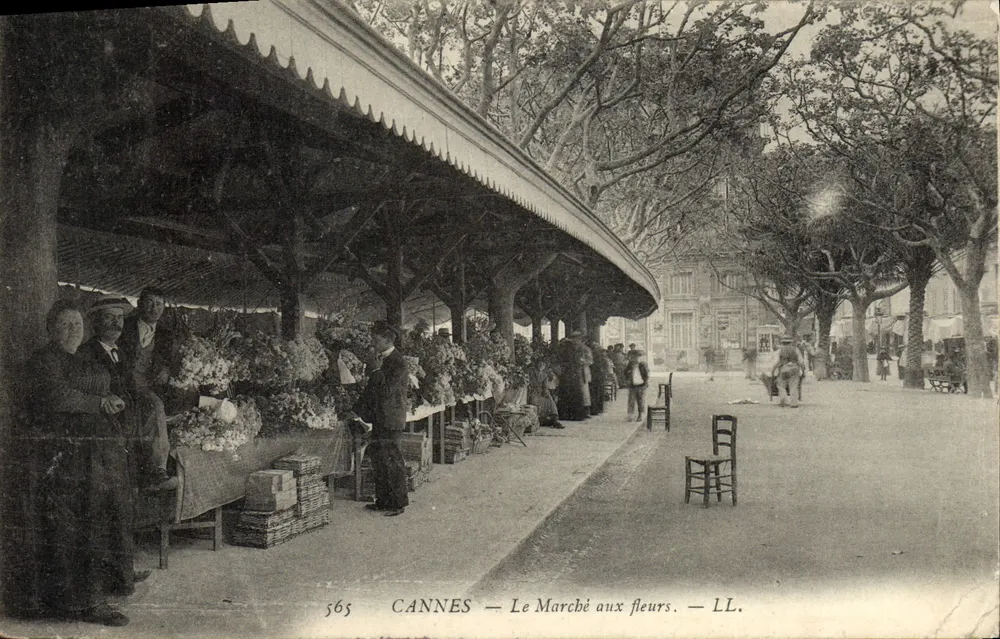 CANNES — Le Marché aux fleurs — LL. n° 565 - Frente