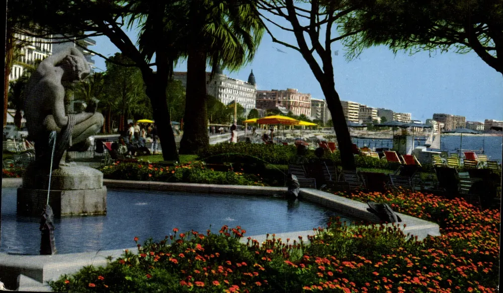 Jardins de Cannes — vista para o mar — Edições S.E.P.T. - 8/348 - Frente