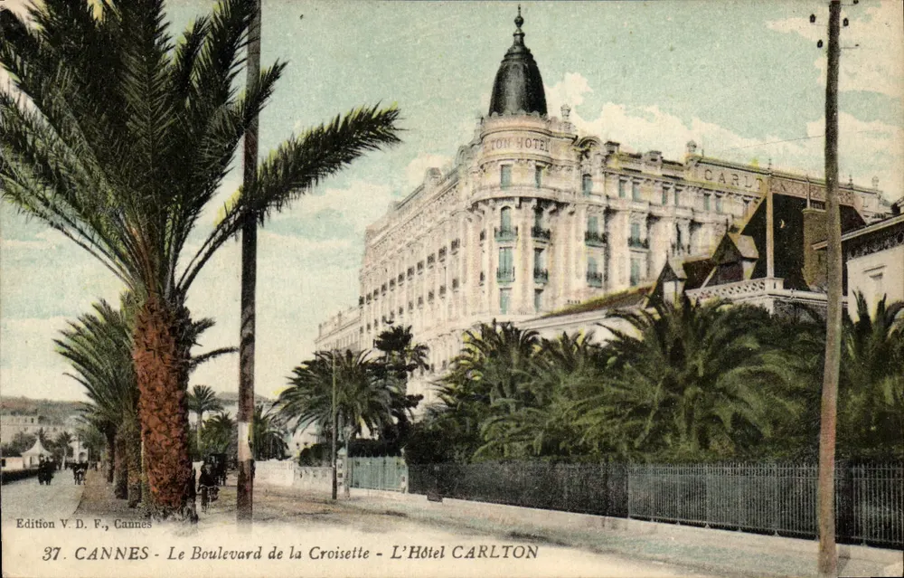 Cannes - Le Boulevard de la Croisette - L'Hôtel Carlton - Vorderseite